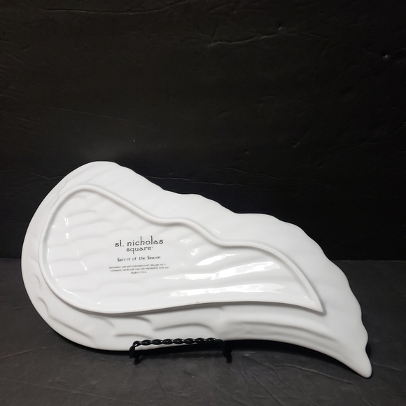 ST. NICHOLAS SQUARE "Spirit Of The Season" Serving Dish - Picture 6 of 7